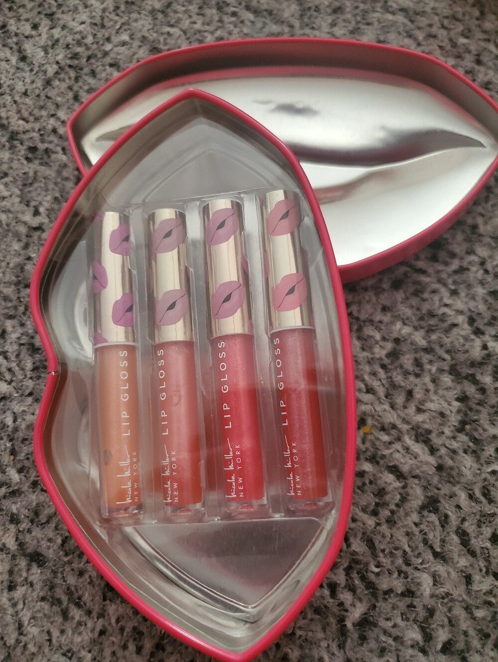 Nicole Miller New York Heart Shaped Tin-Lip Gloss Set Pink, Coral & Rose Shades